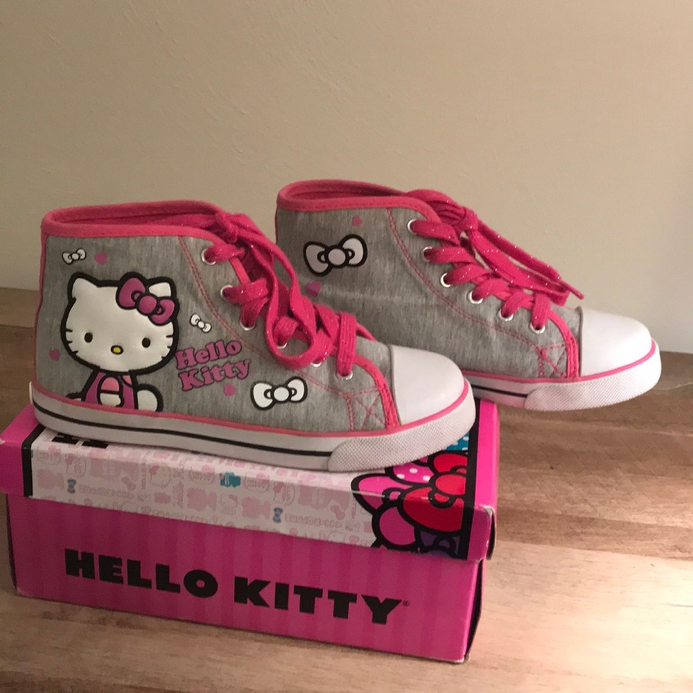 HELLO KITTY GIRLS SHOES